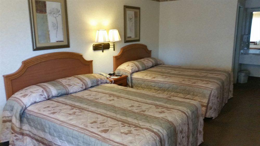 Super 8 by Wyndham Paragould Bagian luar foto