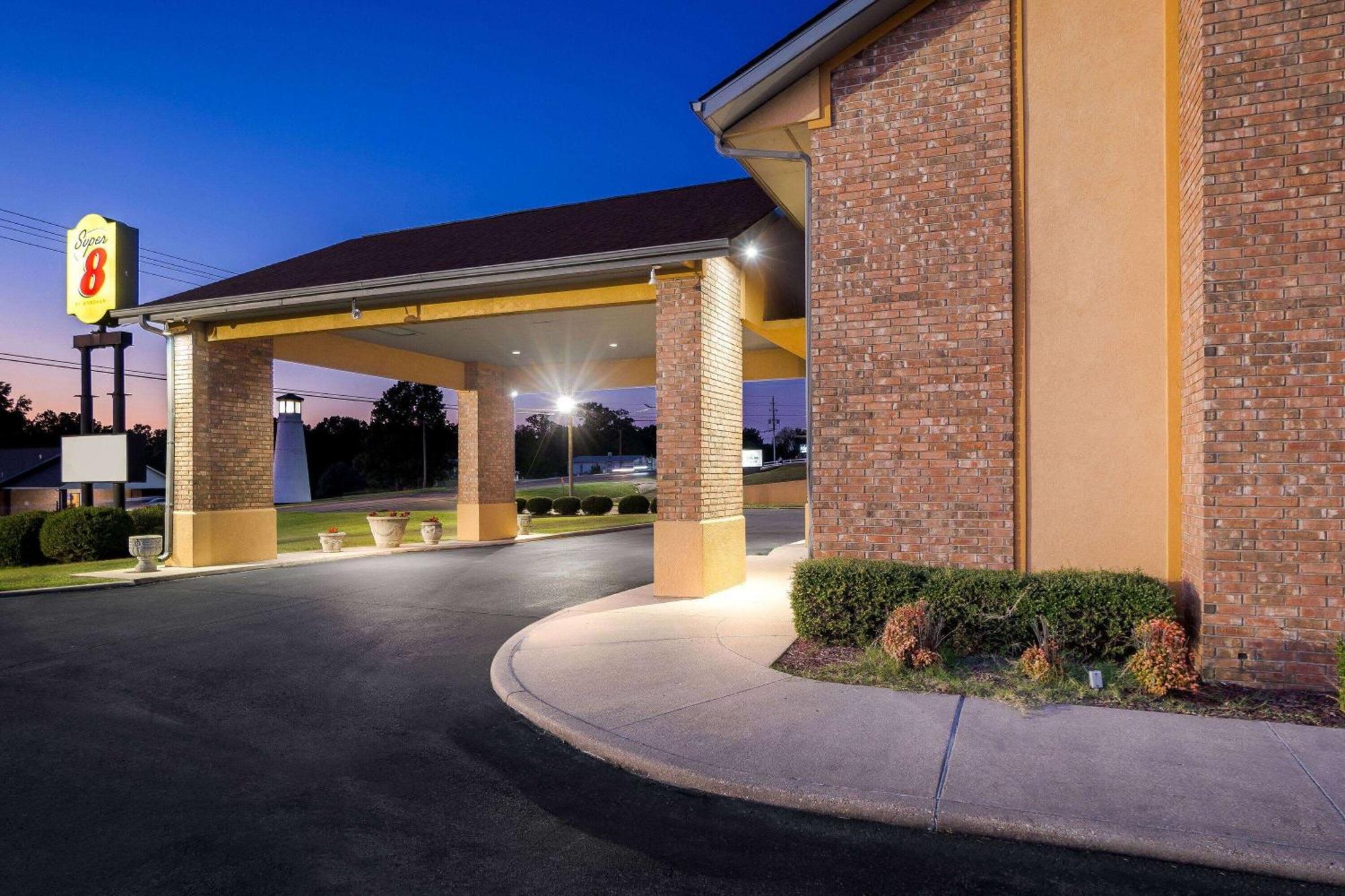 Super 8 by Wyndham Paragould Bagian luar foto